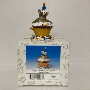Charming Tails by Enesco, Fitz & Floyd “Happy Birthday Surprise” Figurine